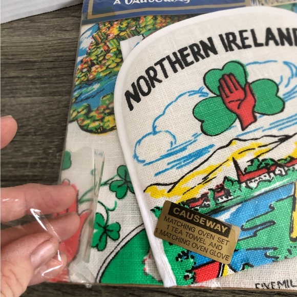 Vtg Northern Ireland Kitchen Linen Set - Picture 6 of 9